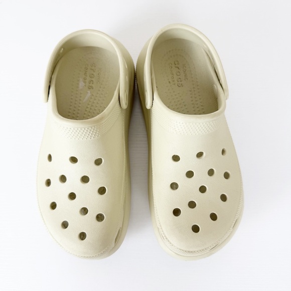 Crocs Bone White Platform Classic Crush Clogs - Picture 2 of 8